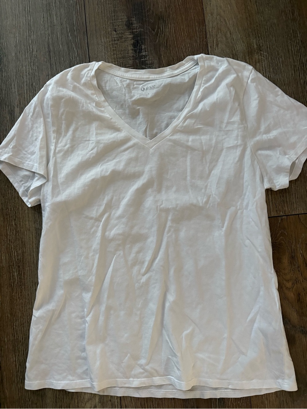 Quince 100% Organic Cotton Slub V-Neck Tee large